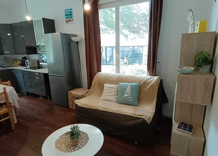 شقة Palais Sur A 100 Metres De La *